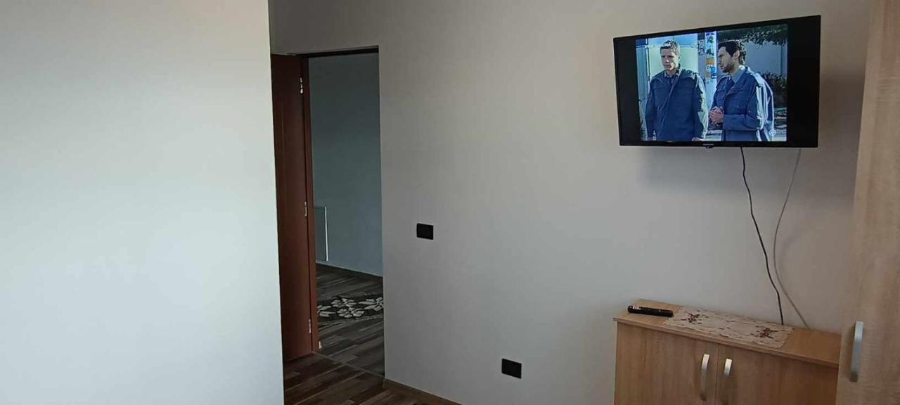 Casuta Din Livada Moisei Exterior foto