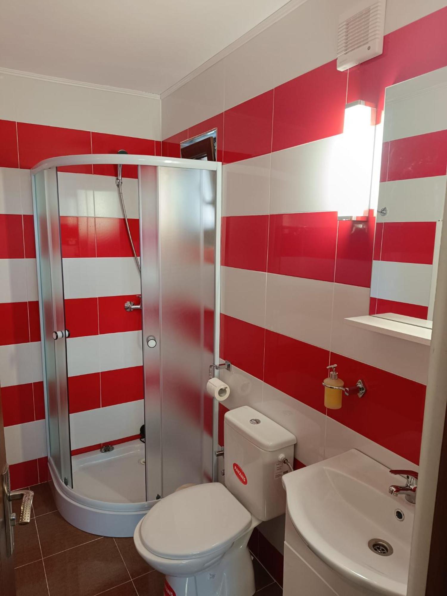 Casuta Din Livada Moisei Exterior foto
